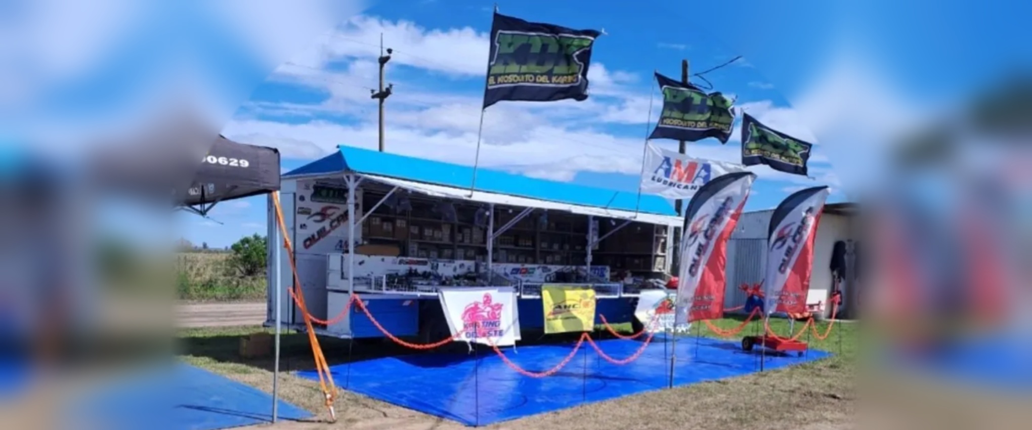 Puesto de KDK El Kiosquito en el kartódromo